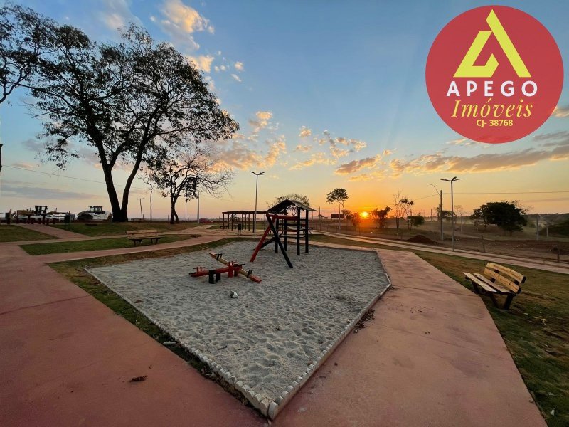 Terreno - Venda - Vila Irmos Souza - Aparecida de Goinia - GO